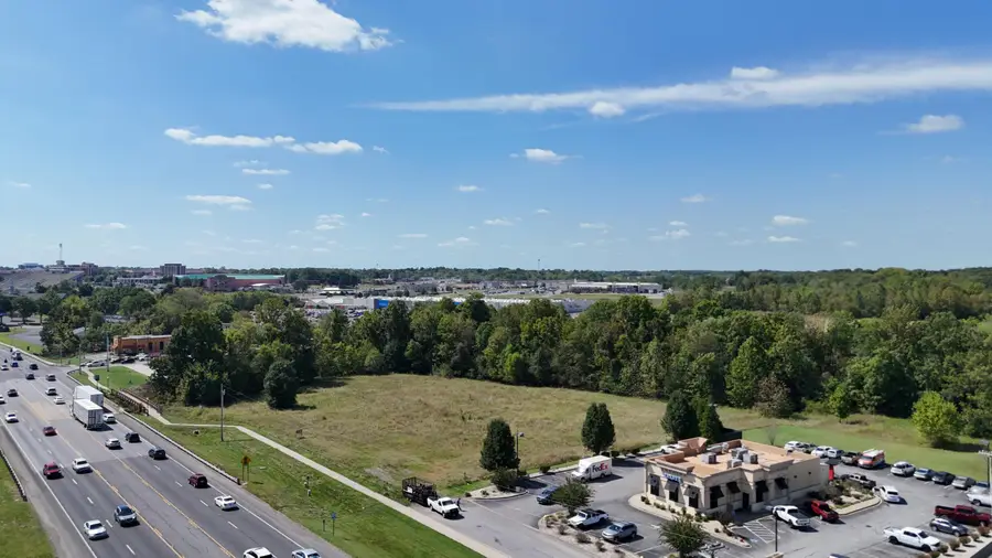 000 N 12th Street, Murray, KY 42071 - #3