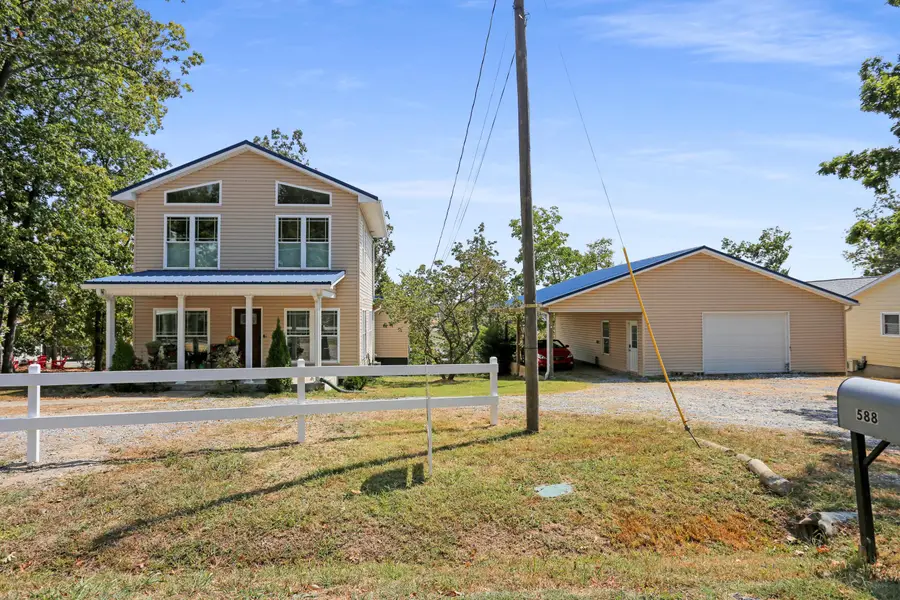 588 Cambridge Shores Drive, Gilbertsville, KY 42044 - #3