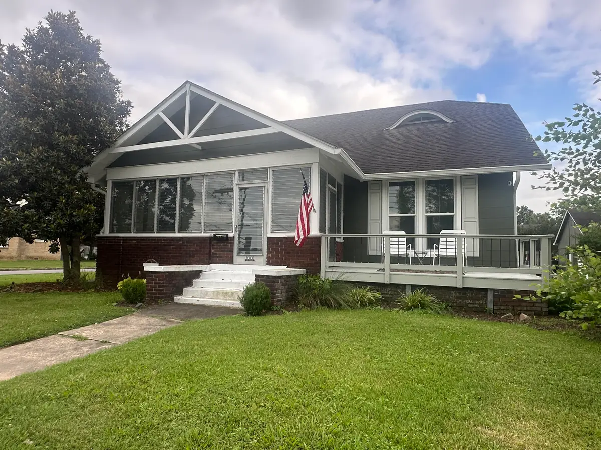 1001 Main Street, Murray, KY 42071 - #1