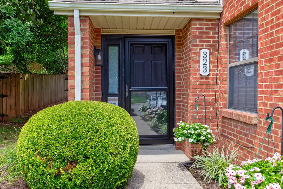 323 Santa Fe Court, Lexington, KY 40509 - #3