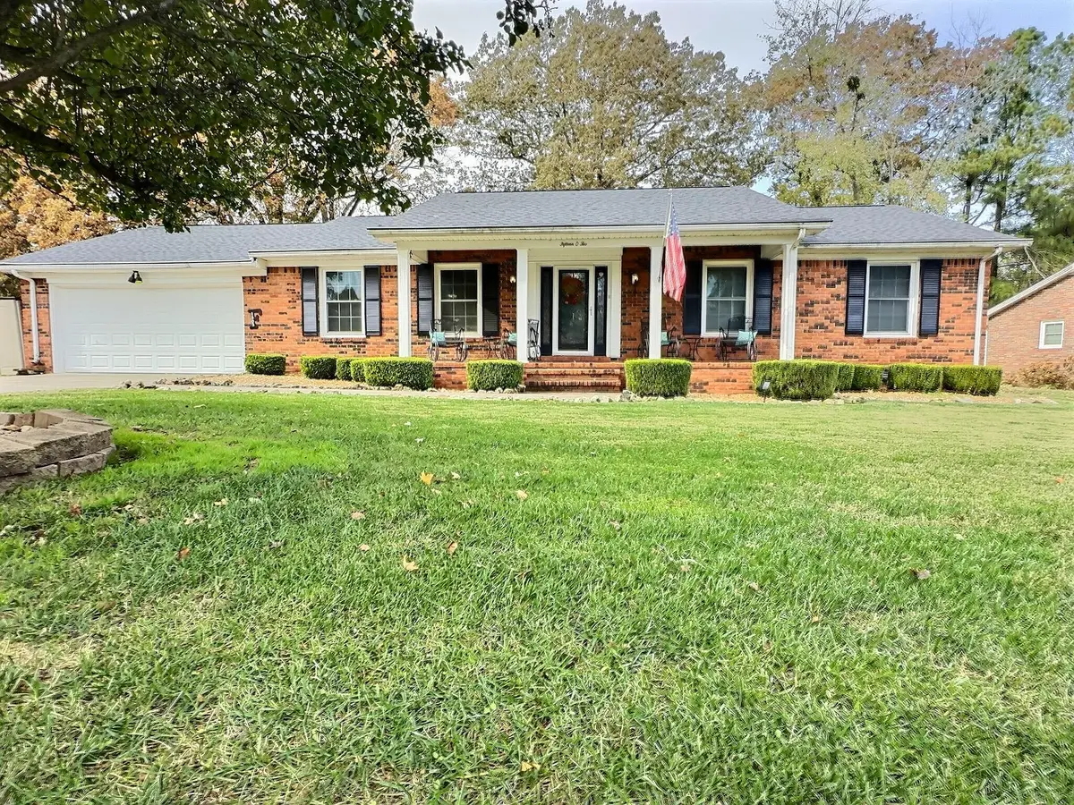 1502 Canterbury Drive, Murray, KY 42071 - #1