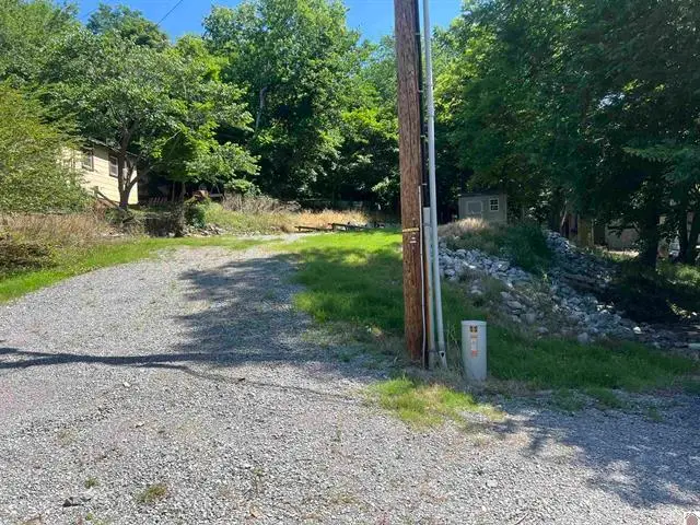 73 Lakeshore Drive, Eddyville, KY 42038 - #3