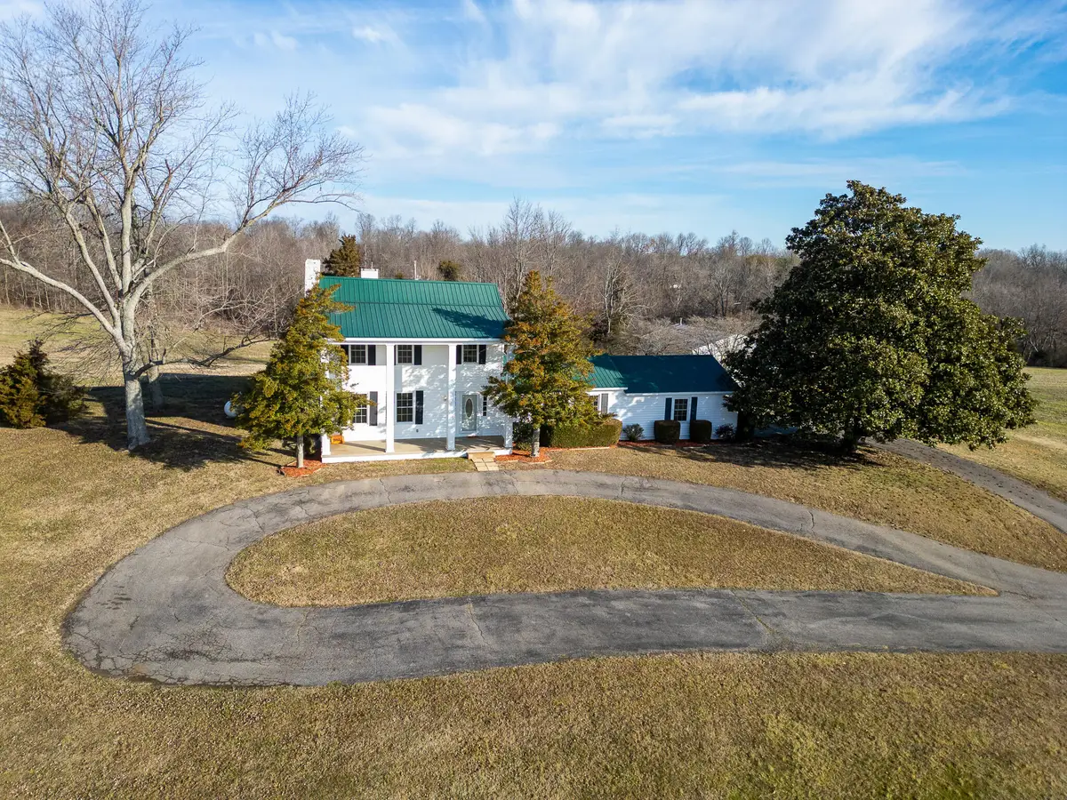 305 Simpkins Lane, Mayfield, KY 42066 - #1