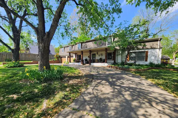 205 Forsythia Drive, Paducah, KY 42003