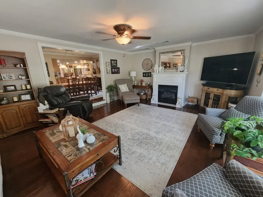 205 Forsythia Drive, Paducah, KY 42003 - #3