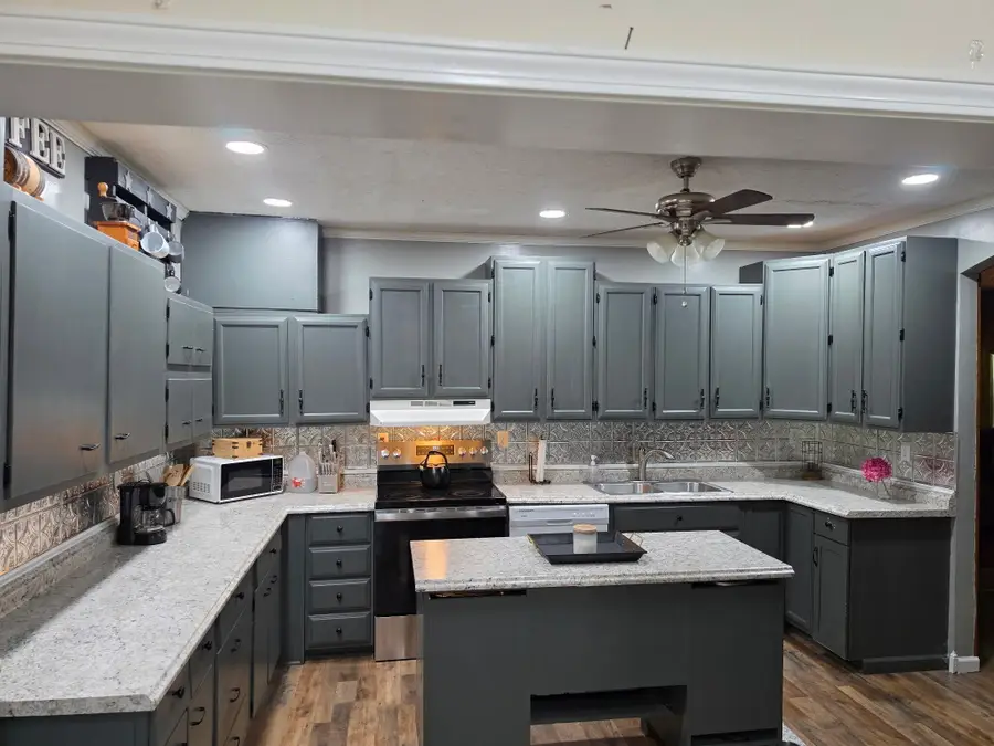 82 Fairway Drive, Jenkins, KY 41537 - #3