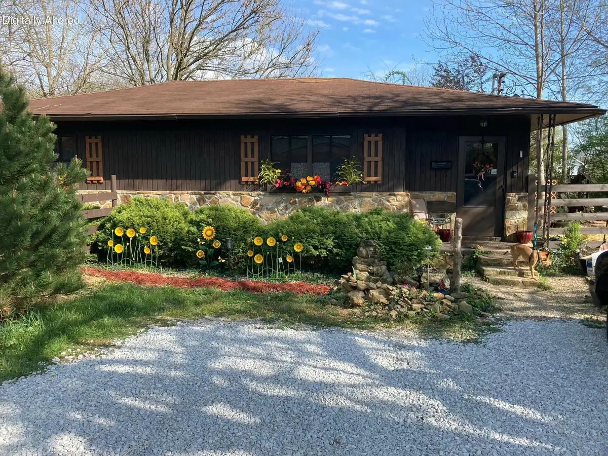 102 Davis Street, Monticello, KY 42633 - #1