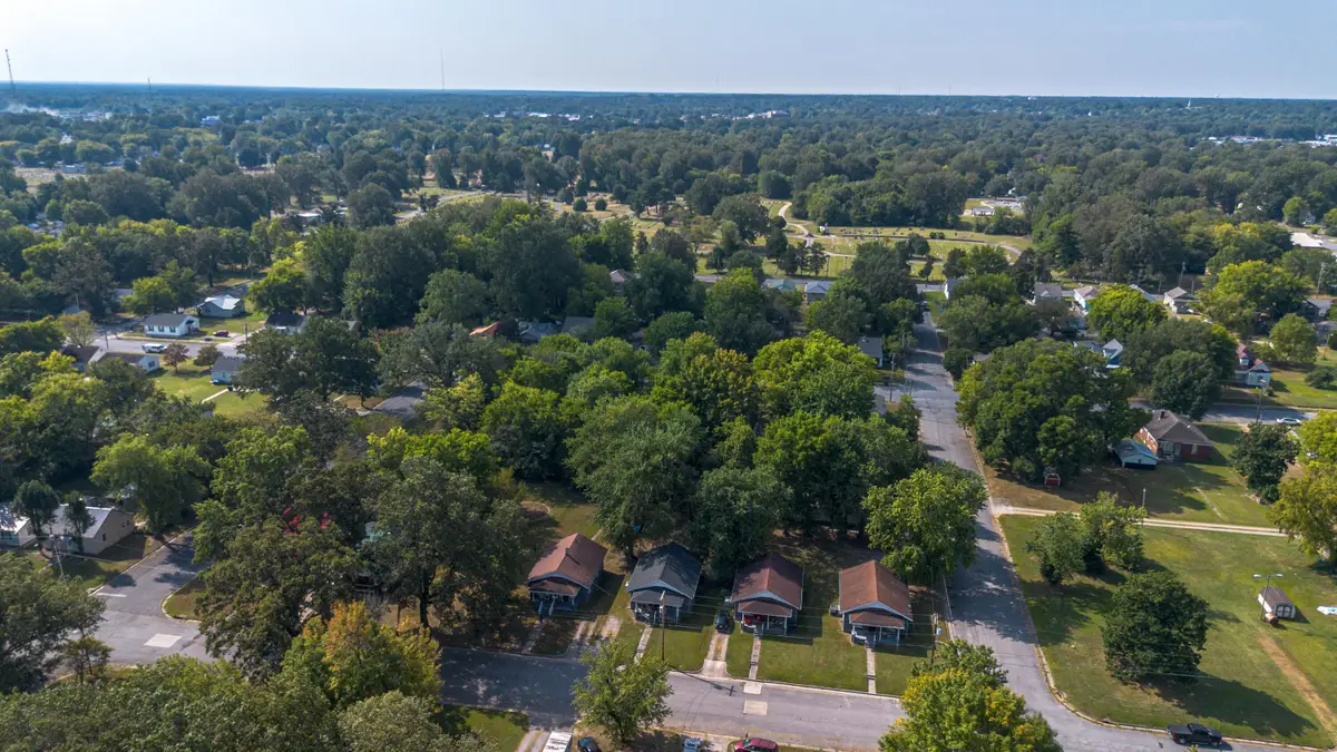 411 W Jefferson Street #Parent property of 37 SF homes, Paducah, KY 42001 - #1