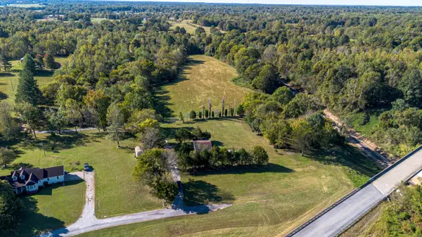 252 County Rd 1228, Arlington, KY 42021