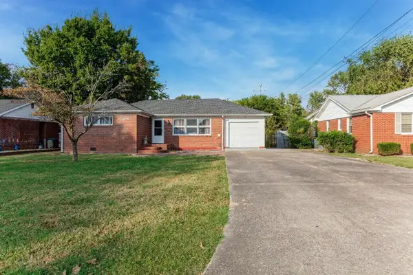 1720 Calvin Drive, Hopkinsville, KY 42240