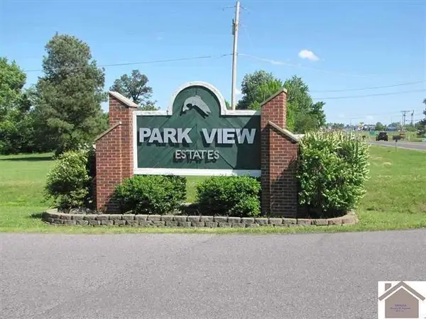 154 Parkview Drive, Benton, KY 42025
