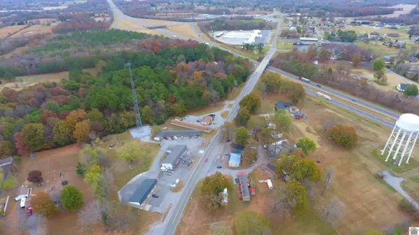 6745 Benton Road, Paducah, KY 42003