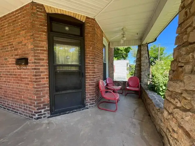 1227 S 6th Street, Paducah, KY 42003 - #3