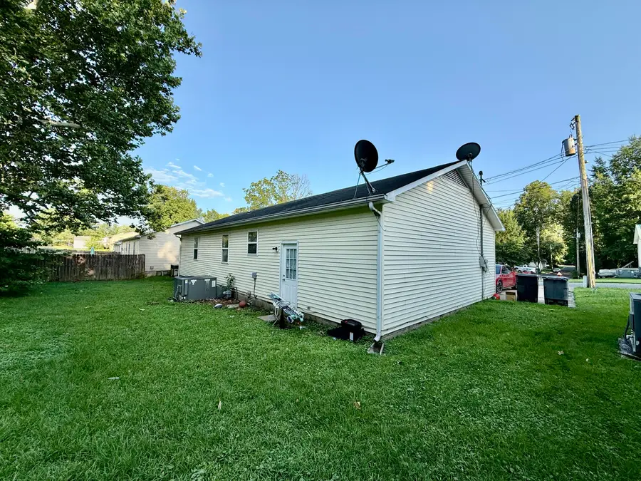 609 Highland Street, Mayfield, KY 42066 - #3