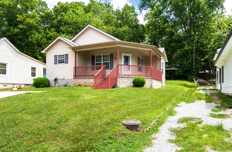 322 2nd Street, Midway, KY 40347 - #2