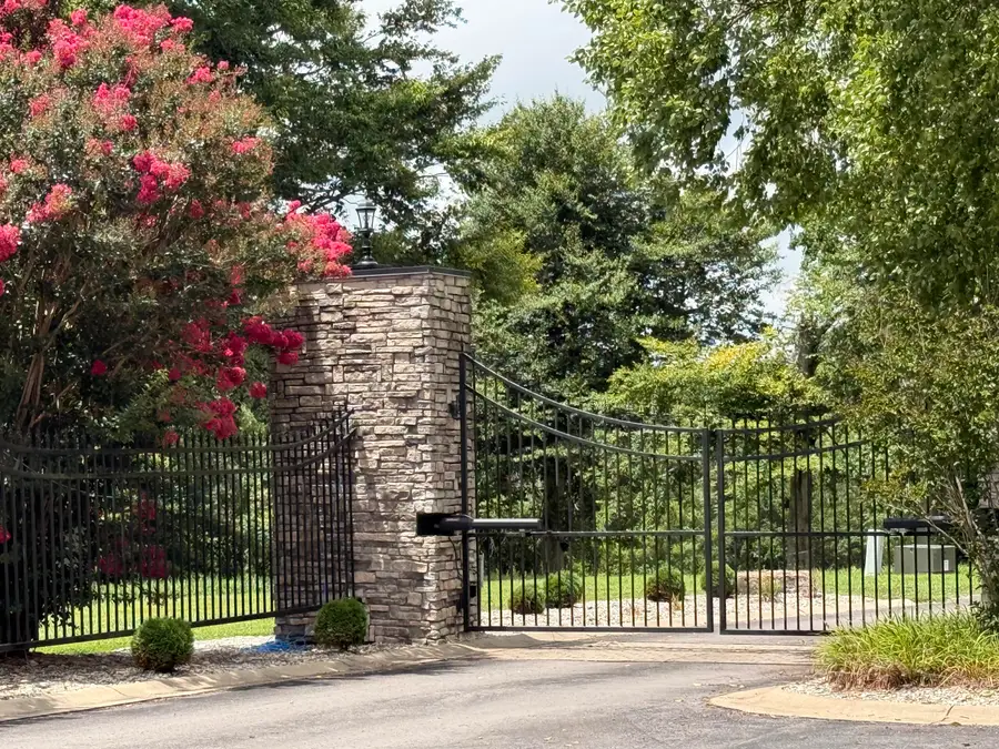 129 Wedge Way, Russell Springs, KY 42642 - #3