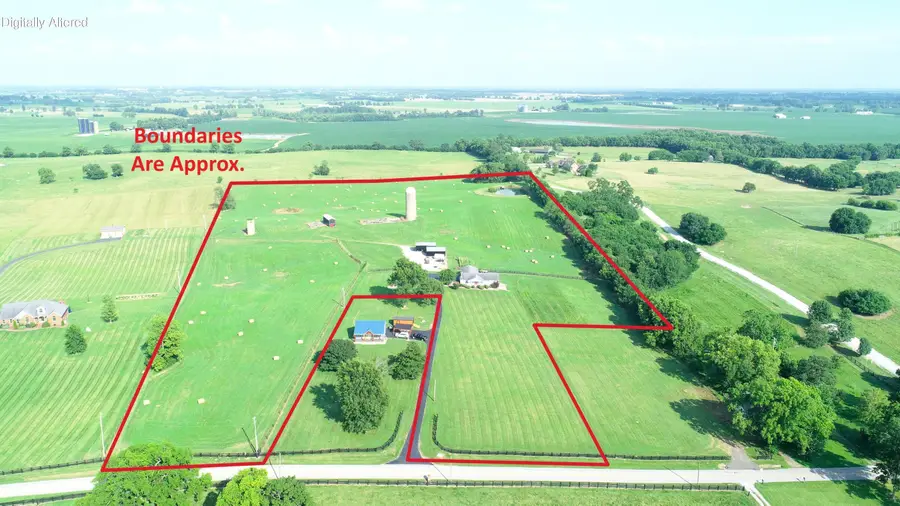 1835 Warwick Road, Harrodsburg, KY 40330 - #2