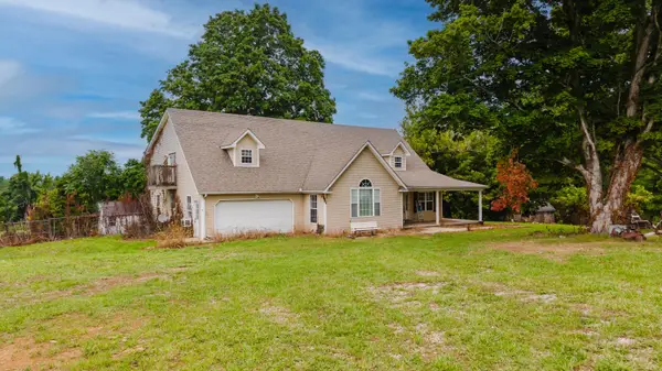 2416 Meador Port Oliver Rd Road, Scottsville, KY 42164