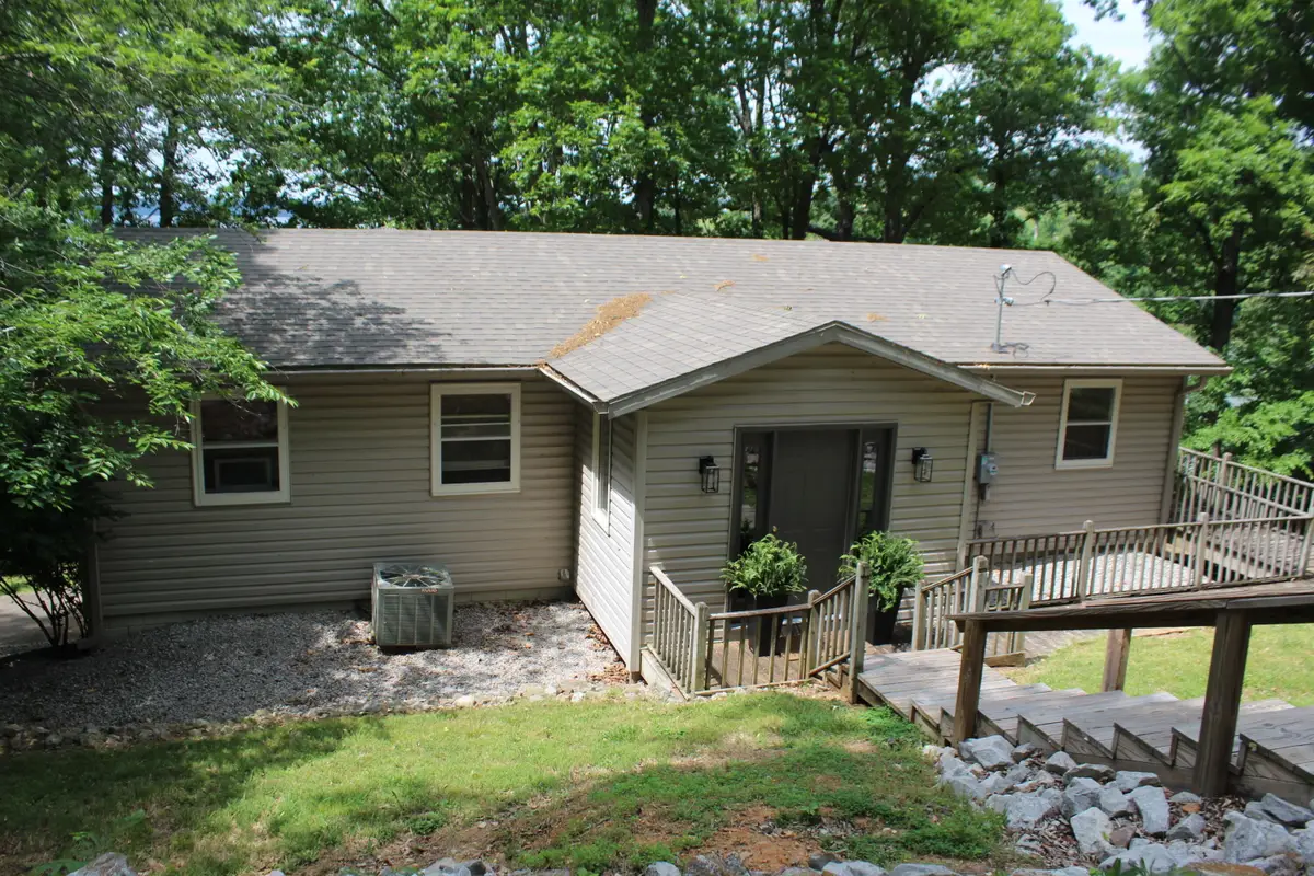 760 Barrett Road, Eddyville, KY 42038 - #1