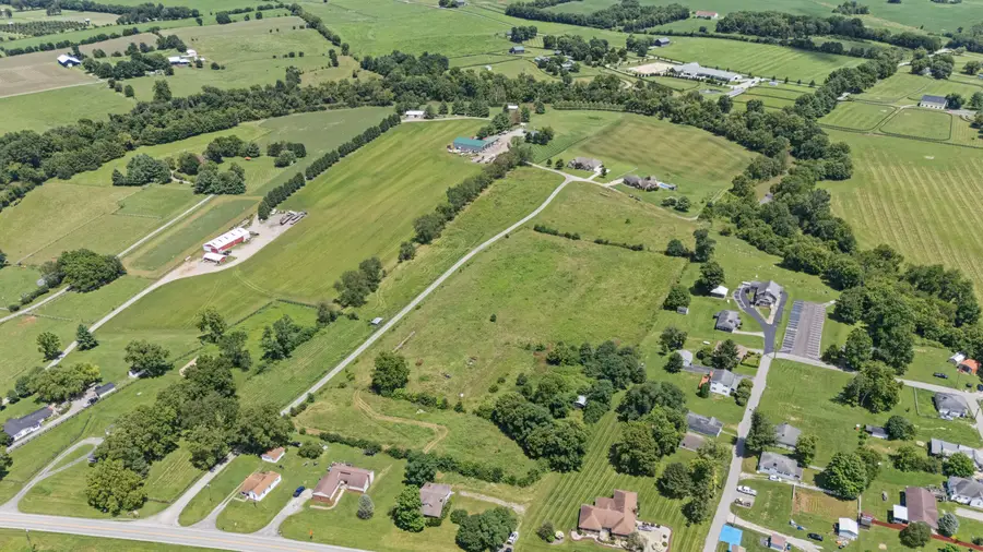5072 Newtown Pike, Lexington, KY 40511 - #2