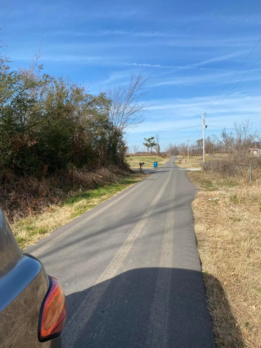 330 Grace Road, Fulton, KY 42041 - #3