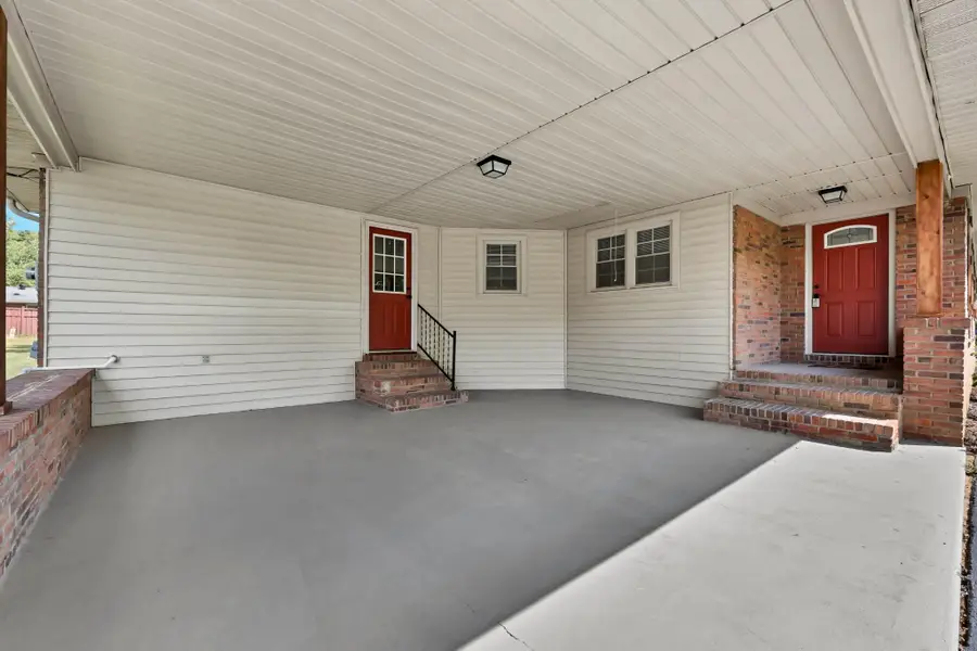 207 Donna Drive, Hopkinsville, KY 42240 - #2