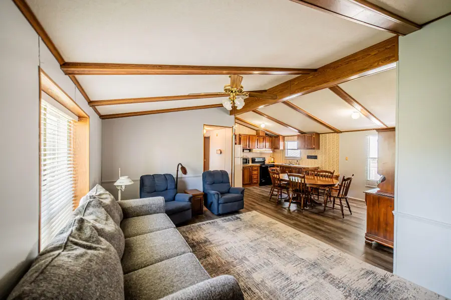 934 Cantrell Road, Eddyville, KY 42038 - #3