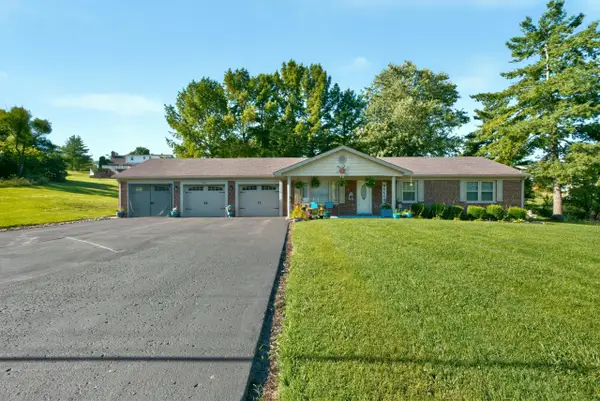 230 Mercer Avenue, Harrodsburg, KY 40330