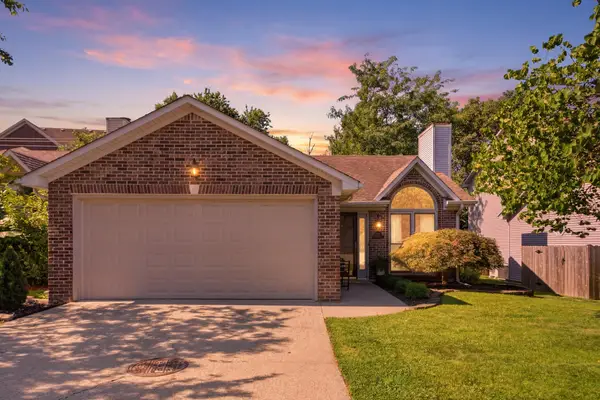 2060 Glade Lane, Lexington, KY 40513