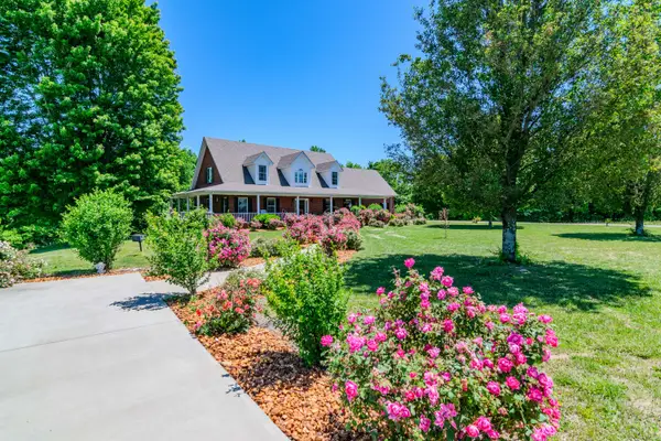 200 1/2 English Lane, Columbia, KY 42728