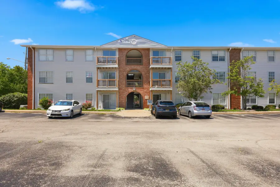209 Simpson Avenue #304, Lexington, KY 40504 - #2