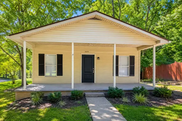 309 Young Street, Georgetown, KY 40324