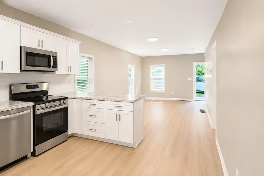 309 Young Street, Georgetown, KY 40324 - #3