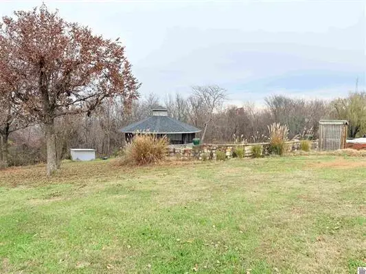 109 Briarwood Drive, Marion, KY 42064 - #3