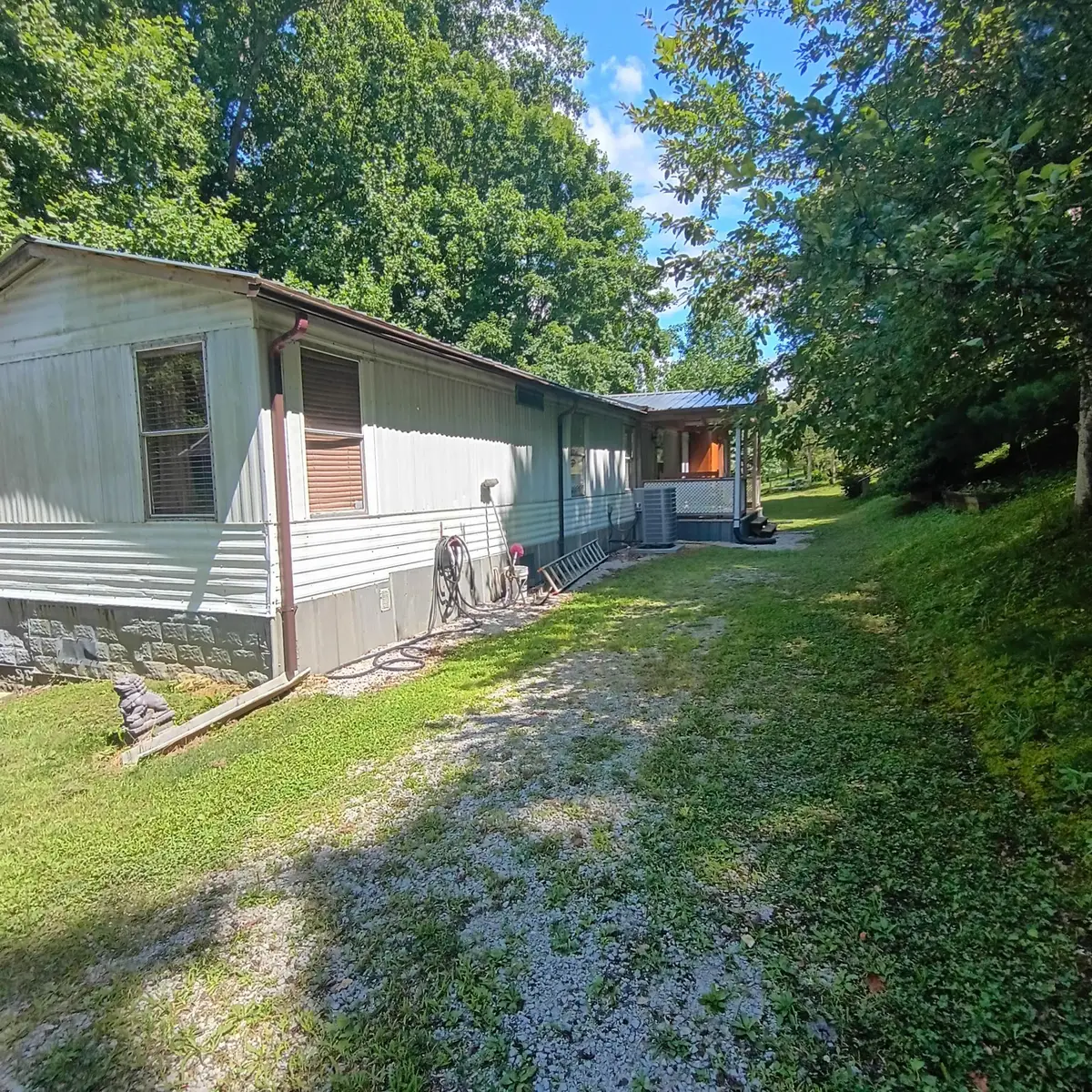183 183 Shoemaker Ln Lane, Monticello, KY 42633 - #1