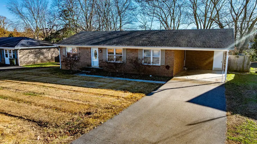 411 Hershey Drive, Hopkinsville, KY 42240 - #2