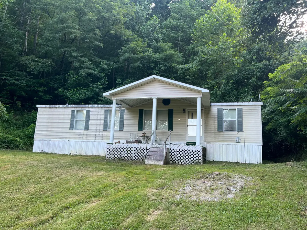 697 Hampton Cemetery Road, Girdler, KY 40943 - #1