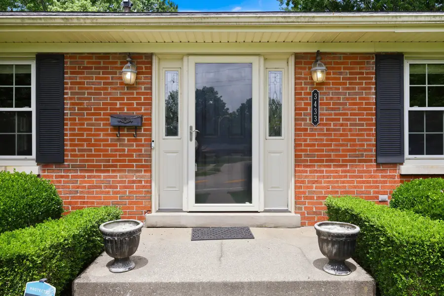 3433 Lansdowne Drive, Lexington, KY 40517 - #3