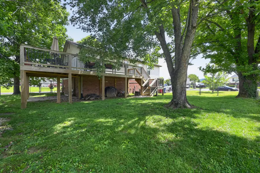 501 Scenic View Circle, Berea, KY 40403 - #2