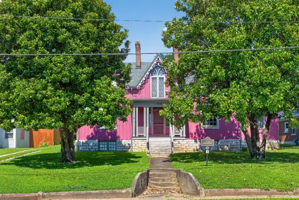 414 N Main Street, Harrodsburg, KY 40330