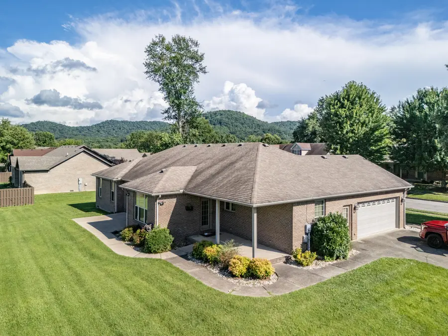 263 Keith Drive, Berea, KY 40403 - #3