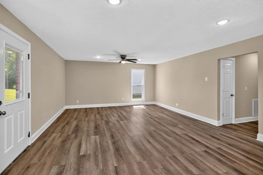 251 Longview Street, Harrodsburg, KY 40330 - #3