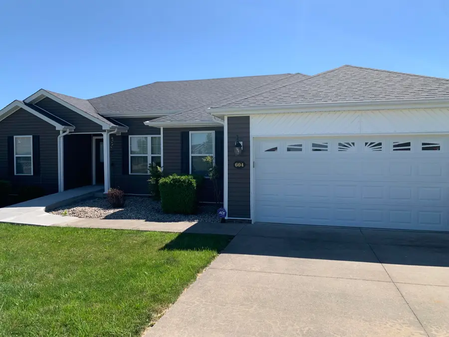 604 Doral Court, Berea, KY 40403 - #3