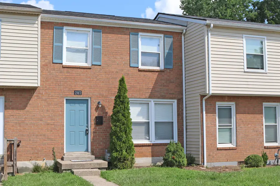 207 Hedgewood Court, Lexington, KY 40509 - #2