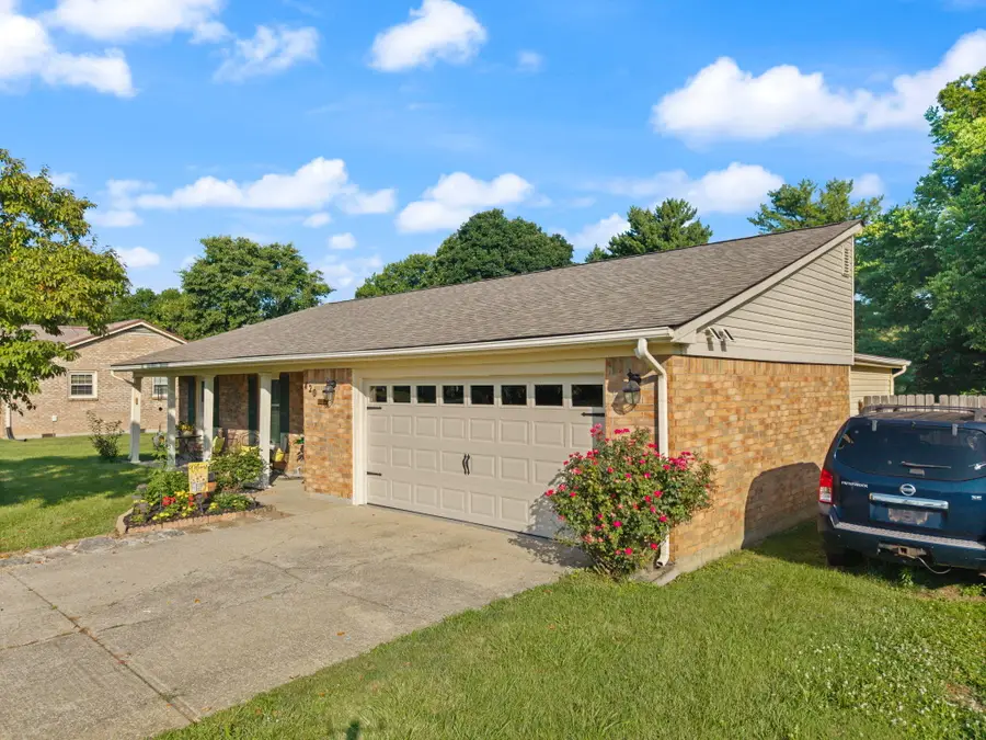 420 Marsailles Road, Versailles, KY 40383 - #3