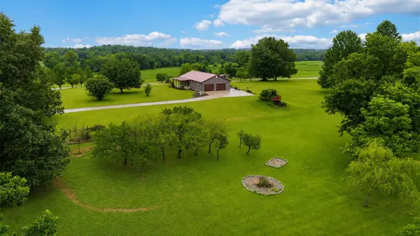 1716 Liberty Road, Eubank, KY 42567