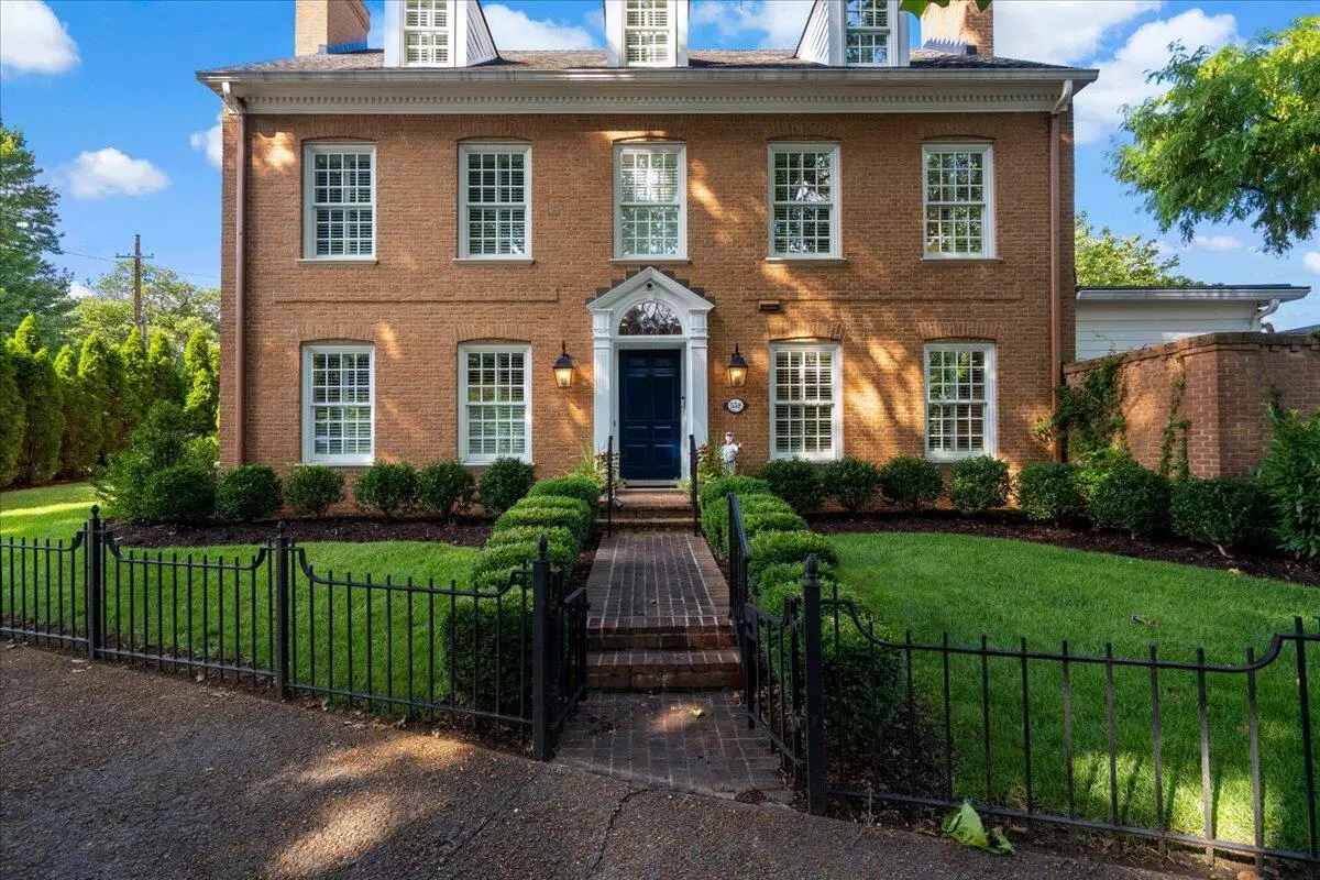 558 Central Avenue, Lexington, KY 40502 - #1