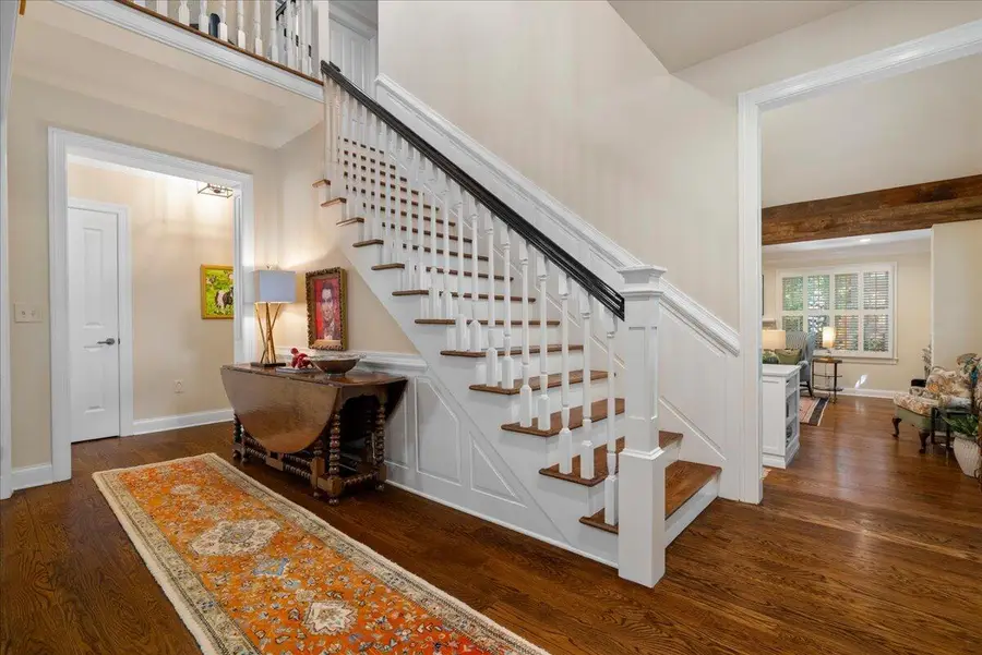 558 Central Avenue, Lexington, KY 40502 - #2