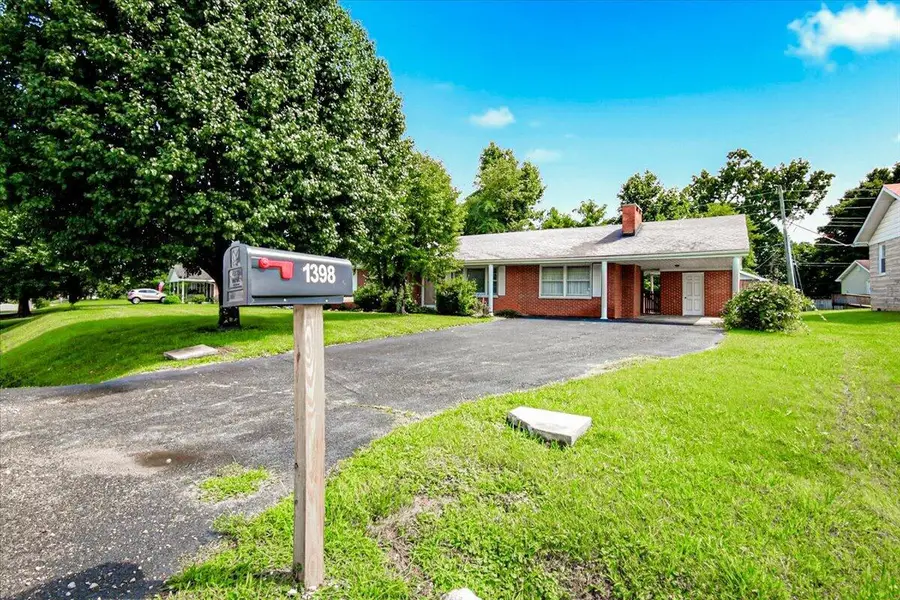 1398 S Wilderness Road, Mount Vernon, KY 40456 - #2