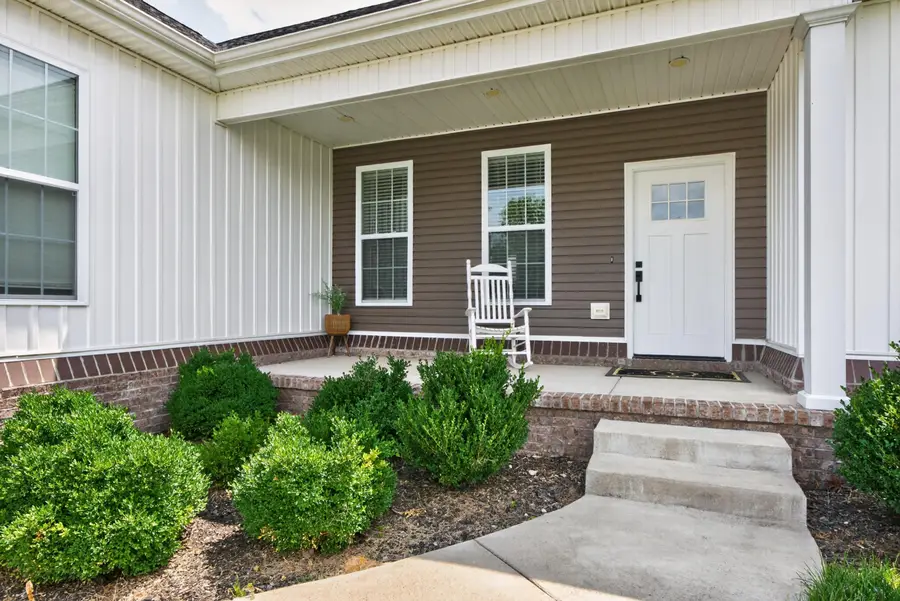 102 Jessamine Avenue, Nicholasville, KY 40356 - #2